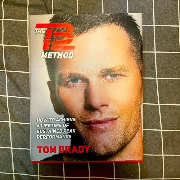 ‘The TB12 Method’ by Tom Brady book - Picture 1 of 4